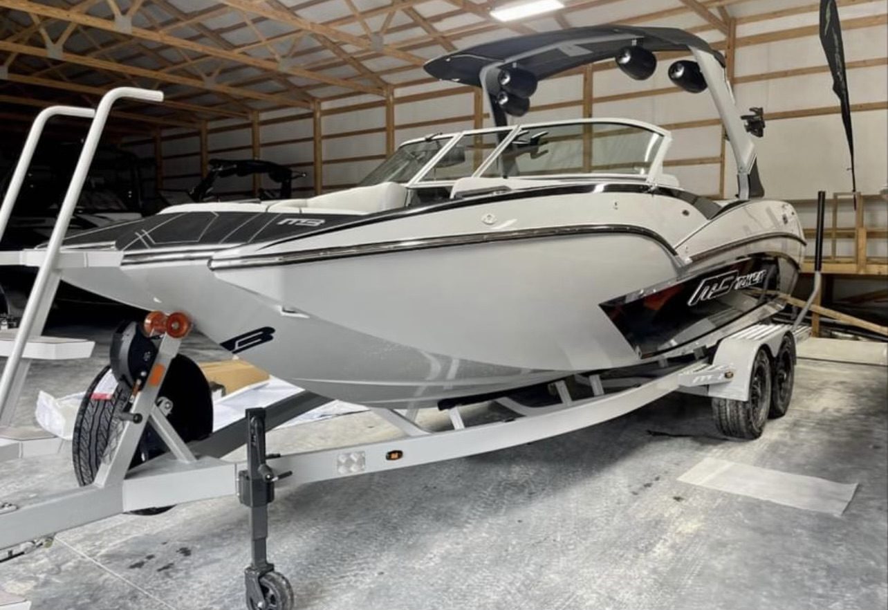 boat.Title