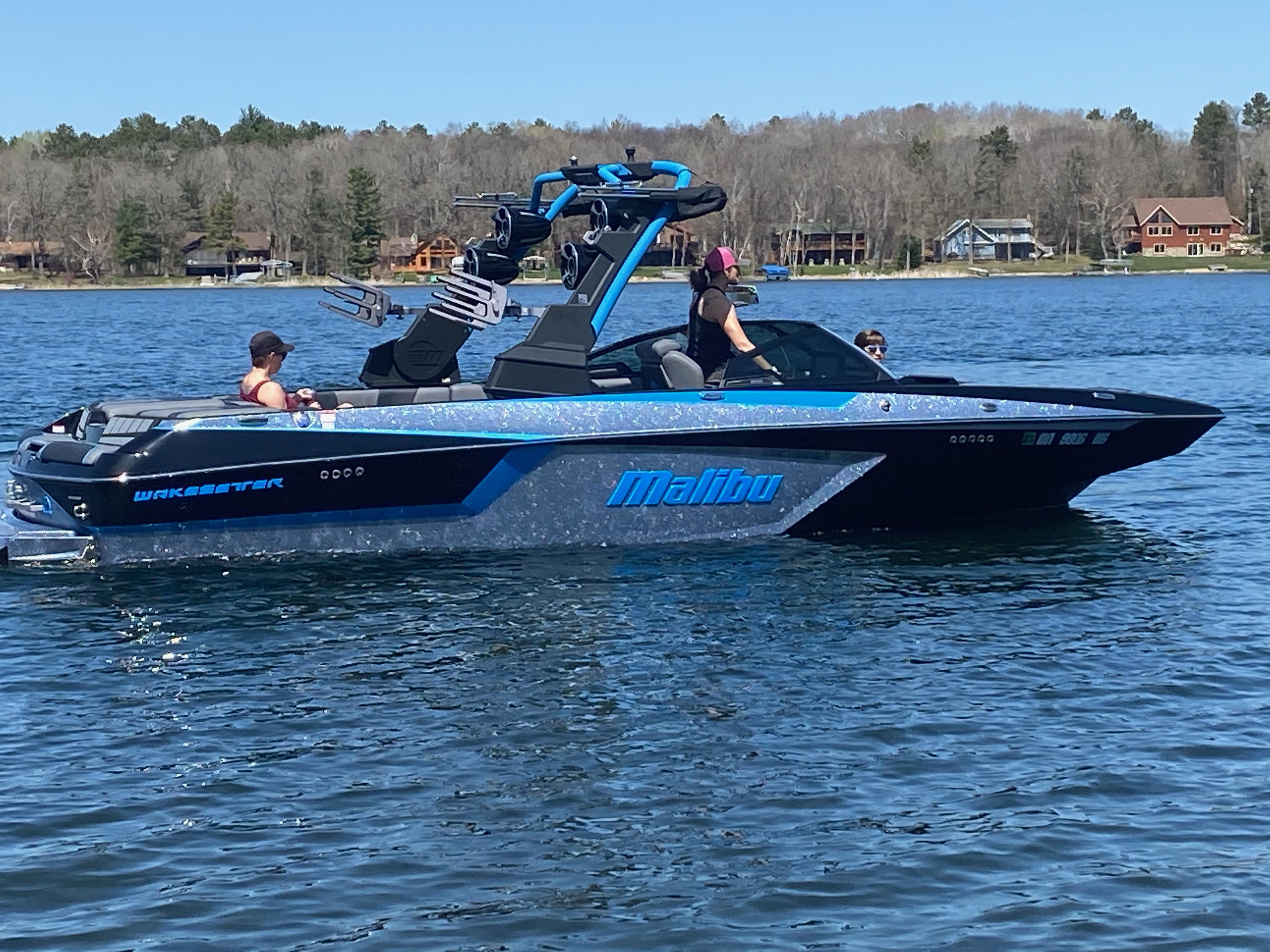 2021 Malibu Wakesetter 24MXZ – Monsoon LT4