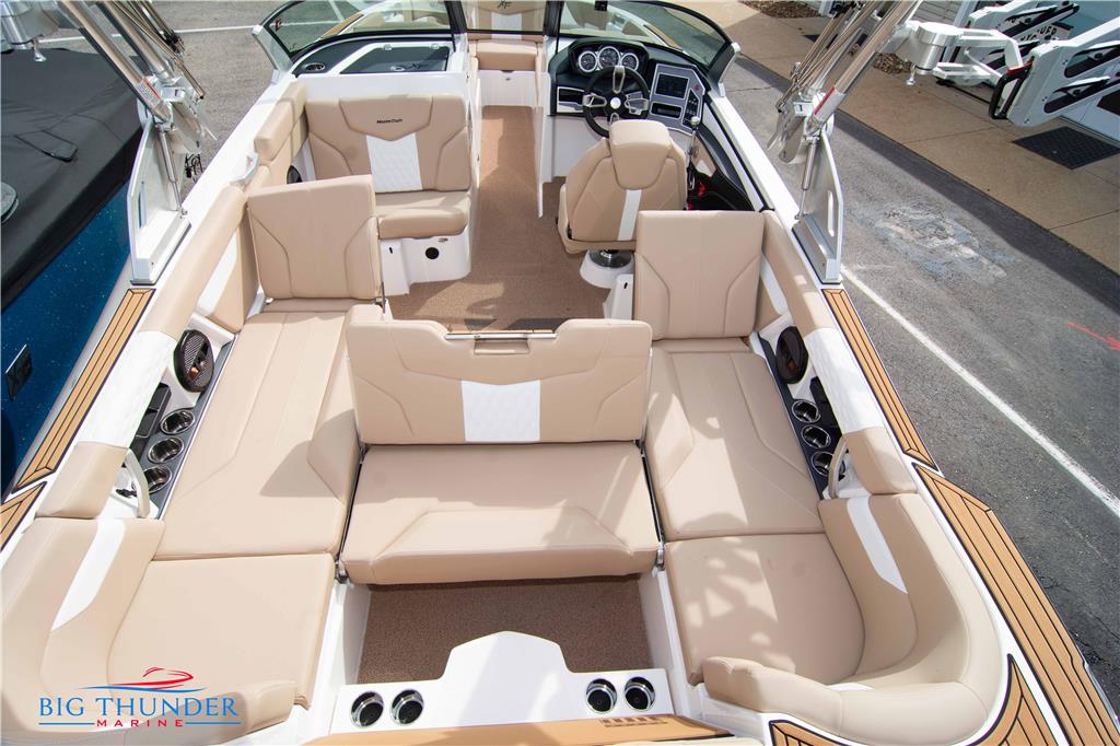 2024 MasterCraft XT24