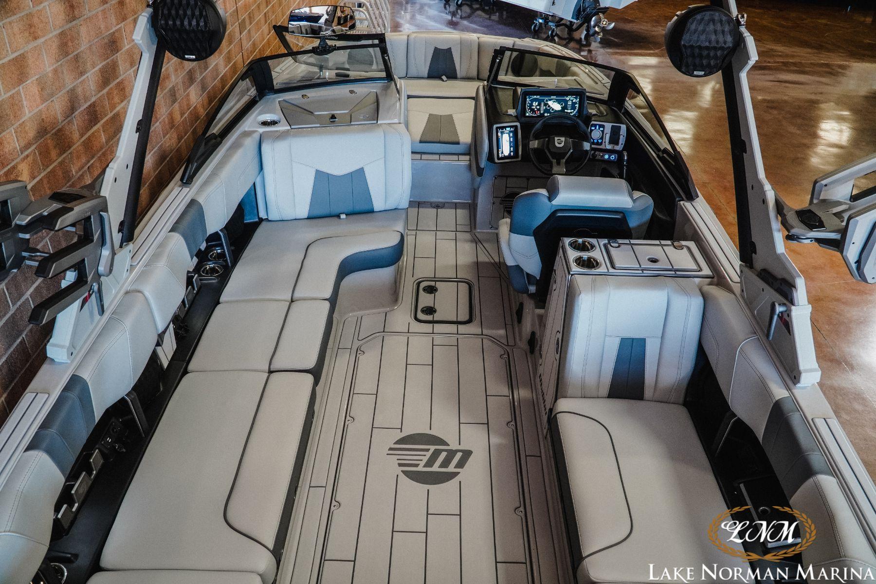 2024 Malibu 24 MXZ