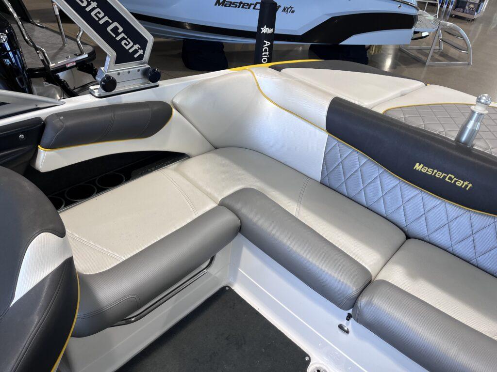 2011 MasterCraft X2