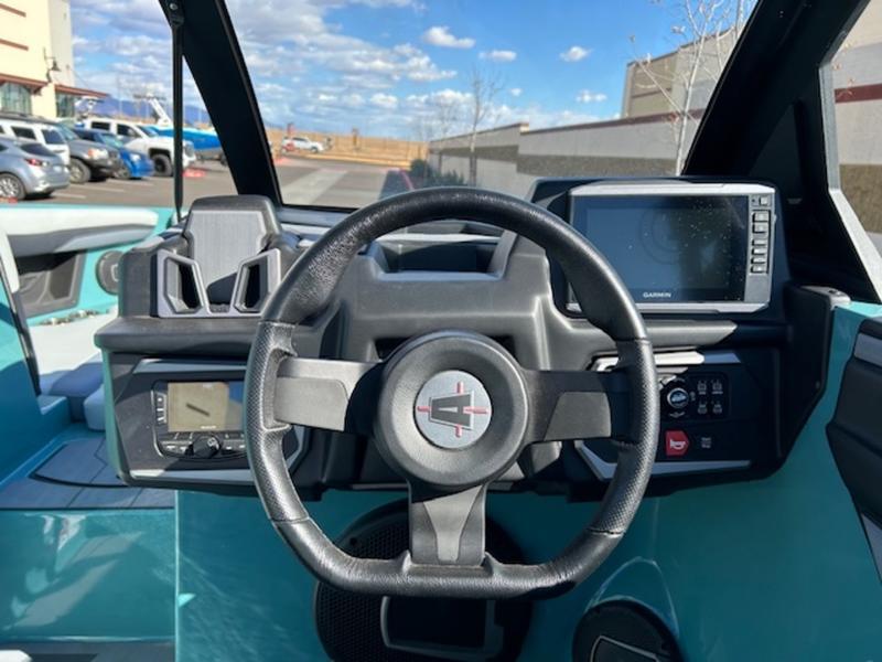 2024 Axis T250