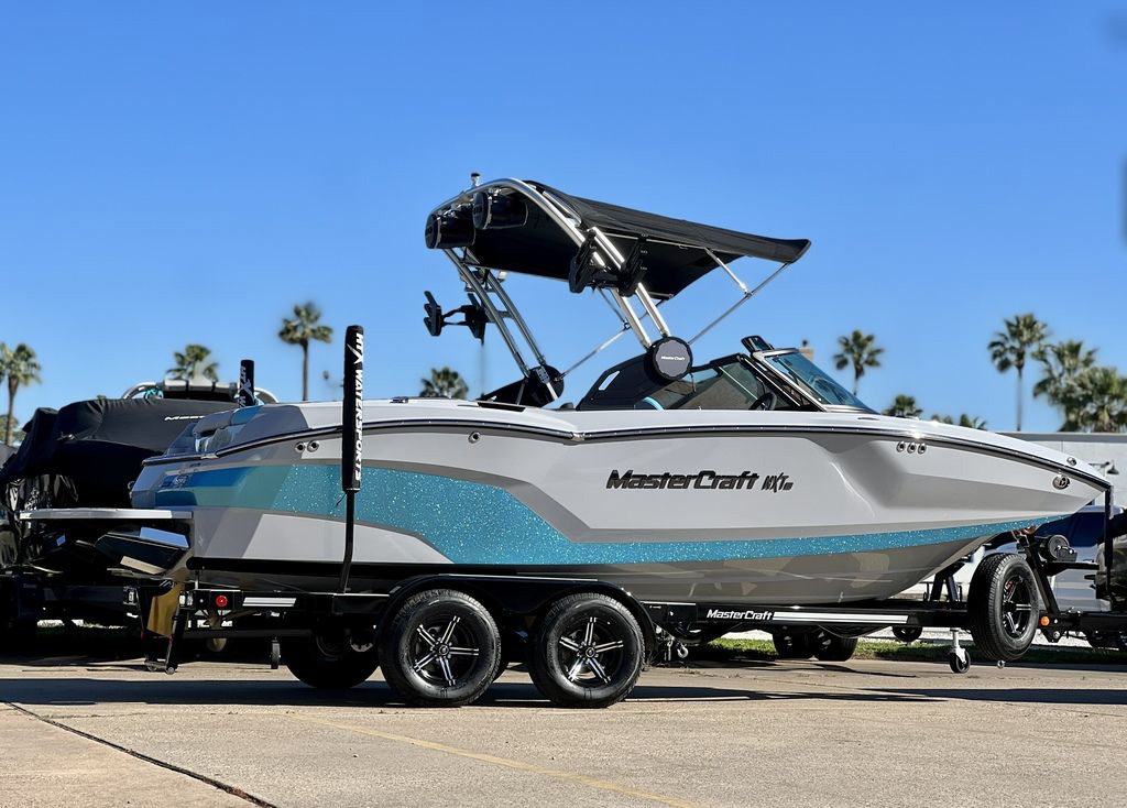 boat.Title