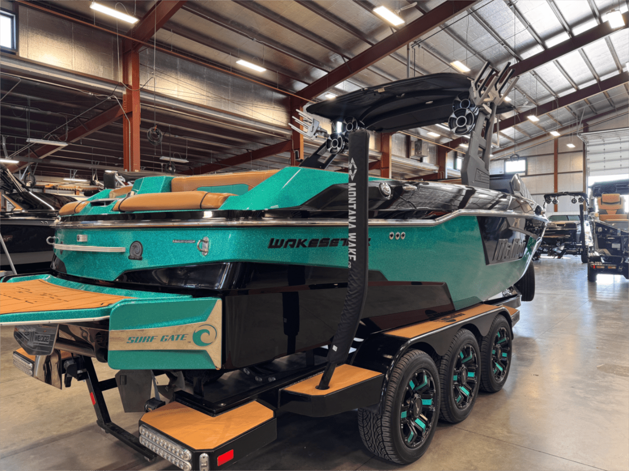 2020 Malibu 25 LSV