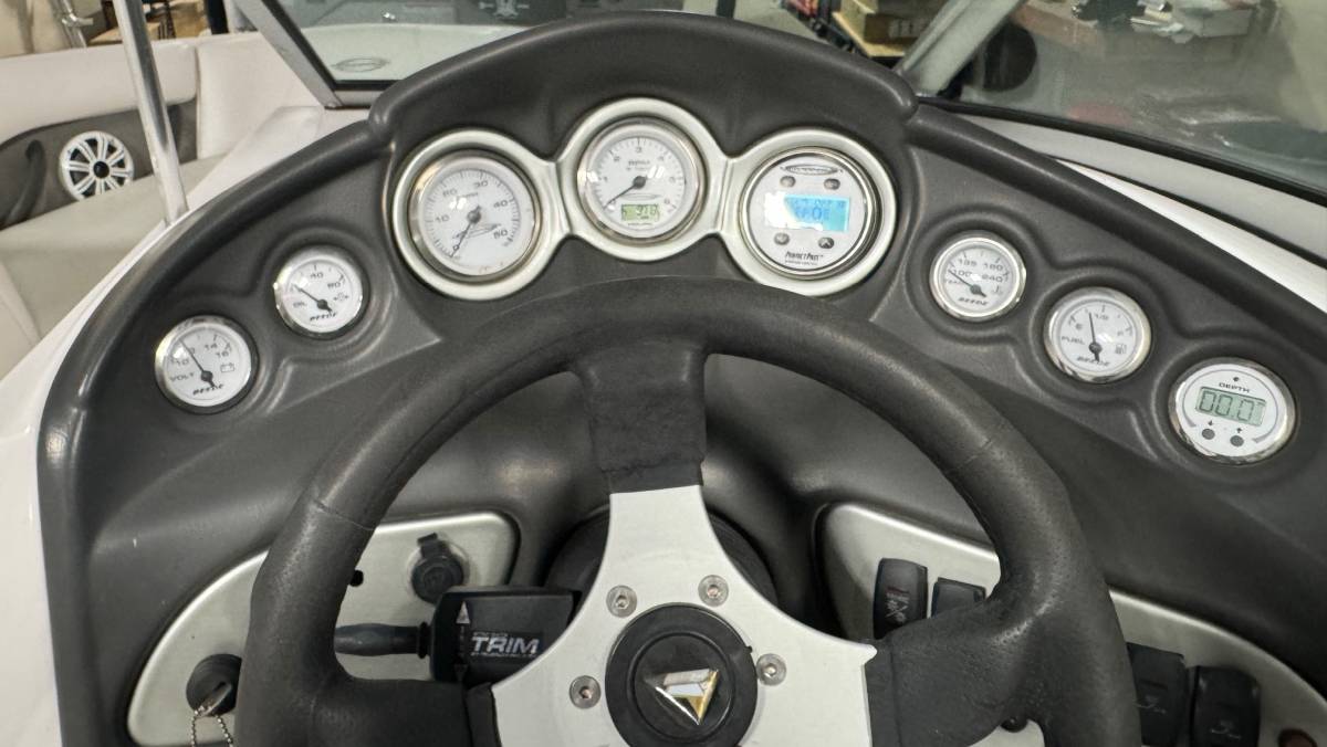 2006 Moomba Mobius XLV