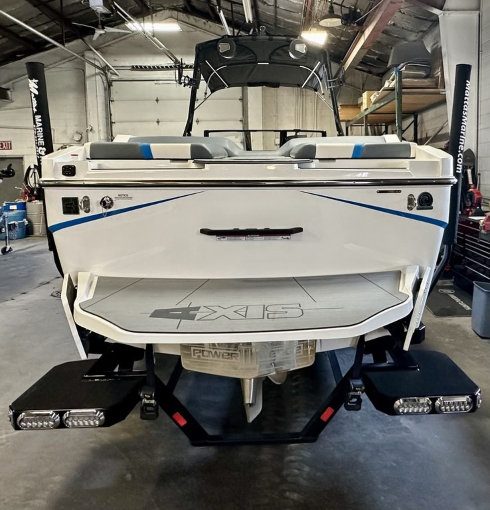 2024 Axis Wake Research T250