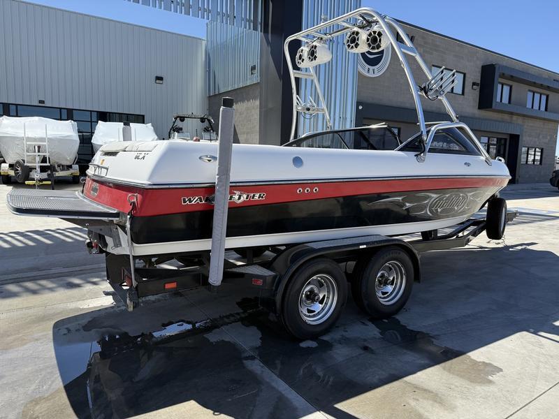 2004 Malibu Wakesetter VLX