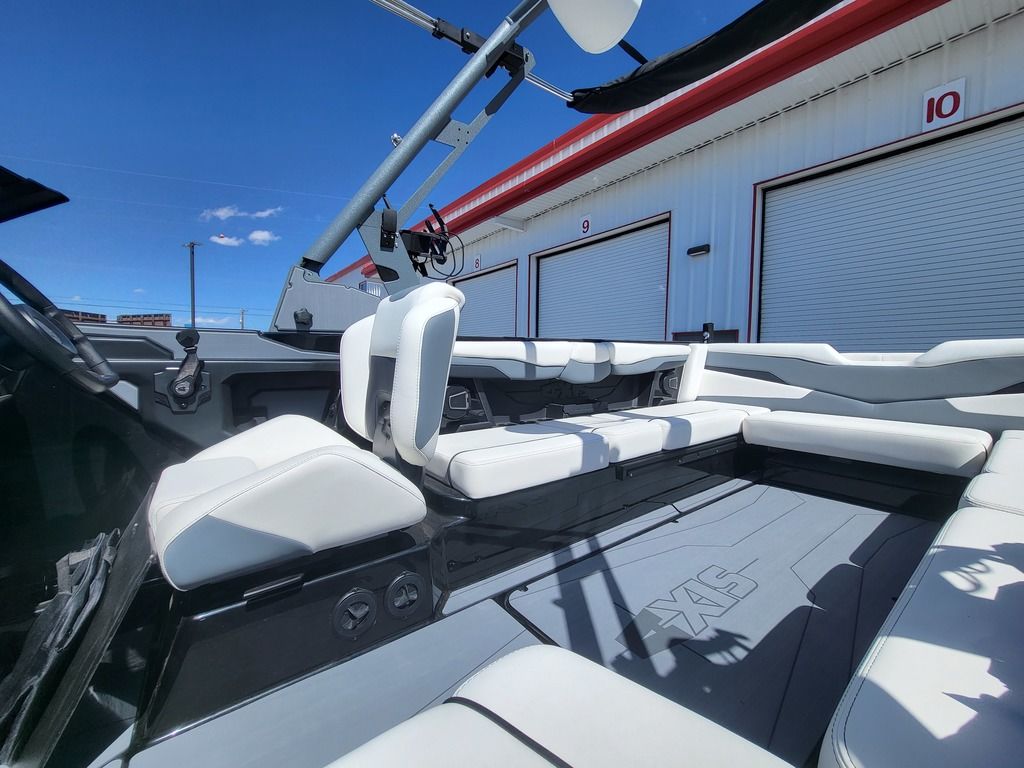 2025 Axis Wake Research T250