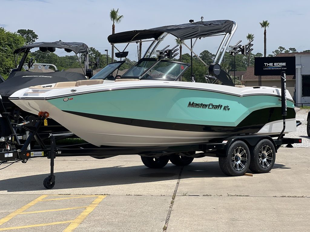 boat.Title