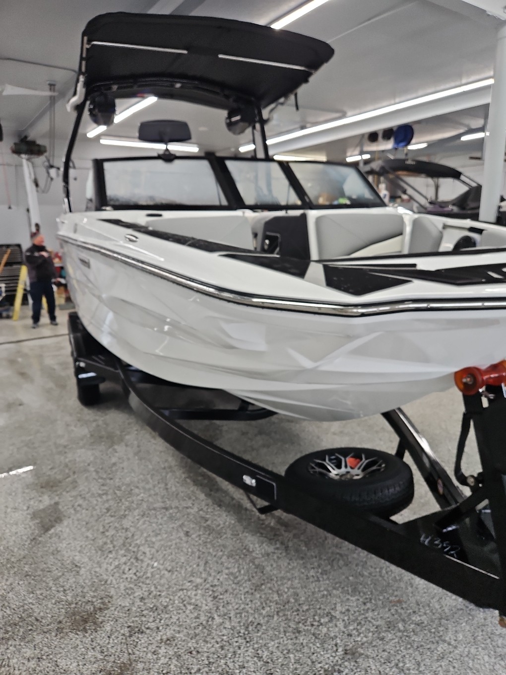 2025 Centurion NV213