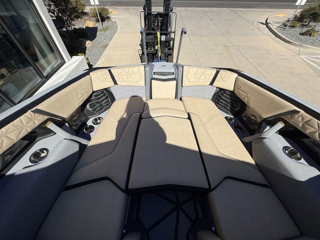 2025 nautique G25-Paragon-Centennial-Edition