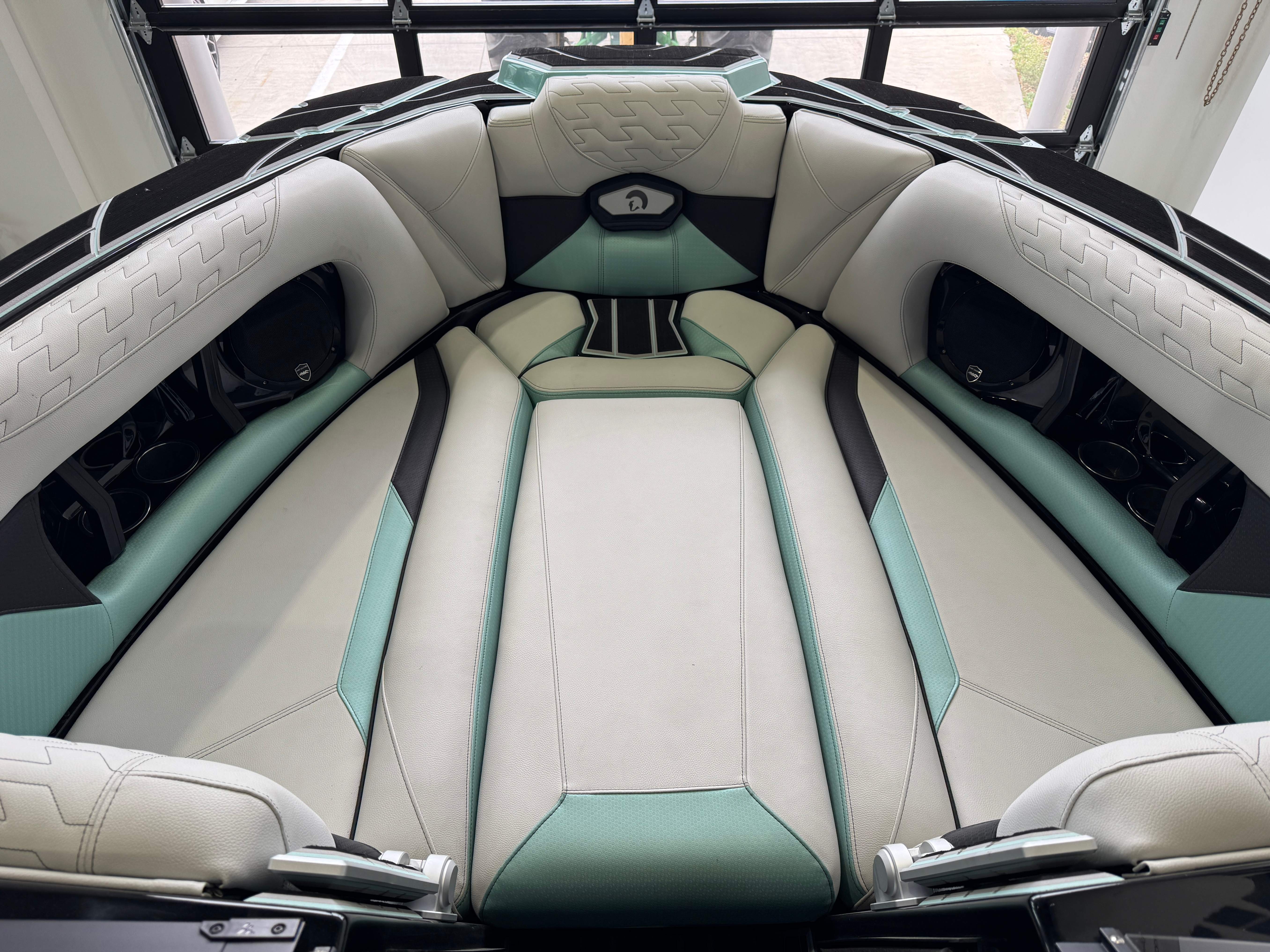 2024 Centurion RI 245