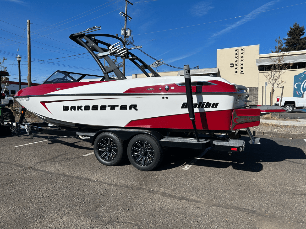 boat.Title