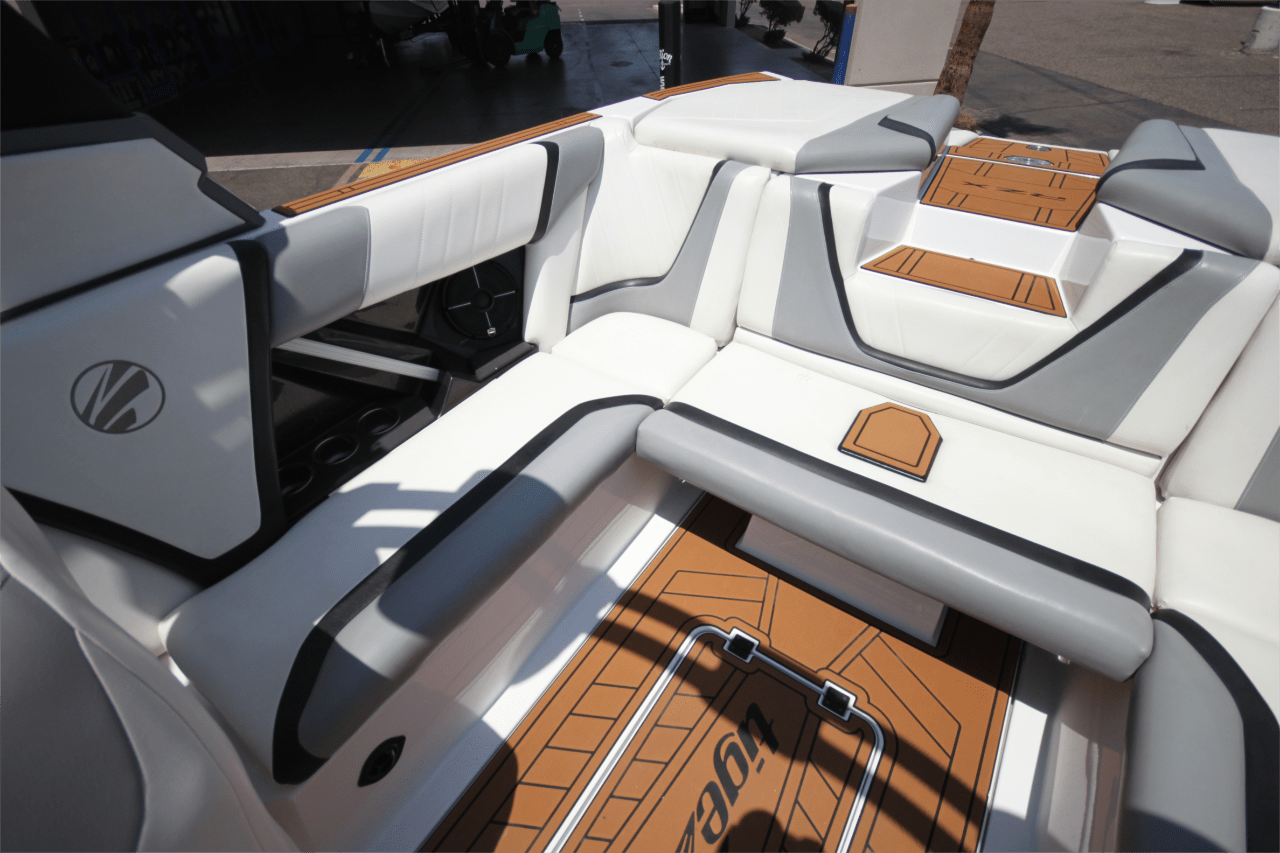 2020 Tige RZX3 -Wakeboard &amp; wakesurf