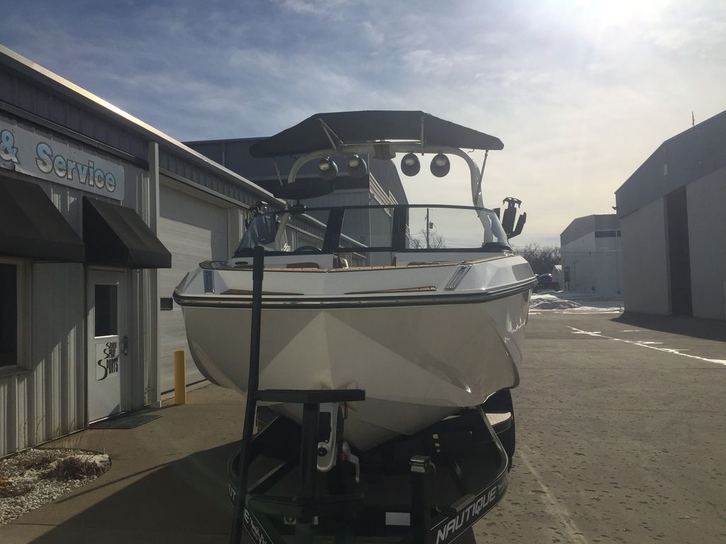 2020 Nautique Super Air Nautique G23