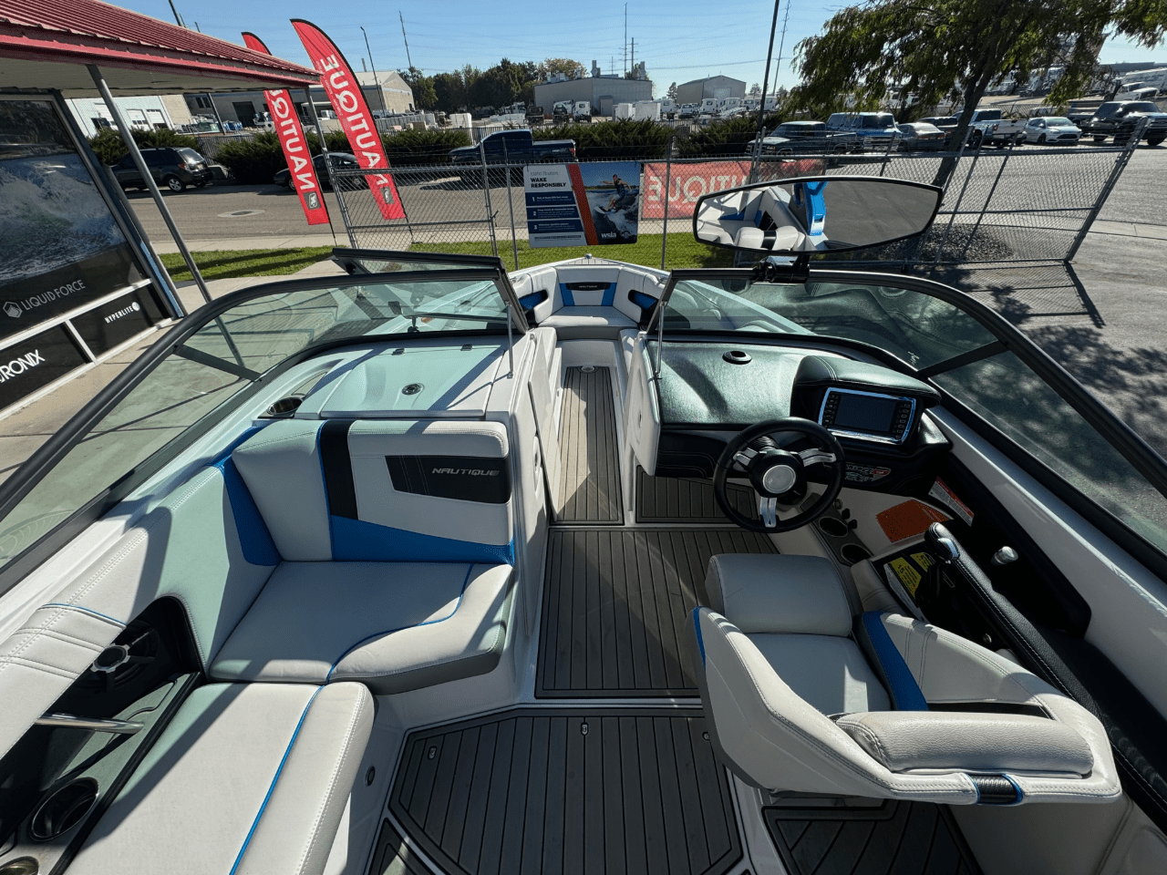 2015 Super Air Nautique 230 Team