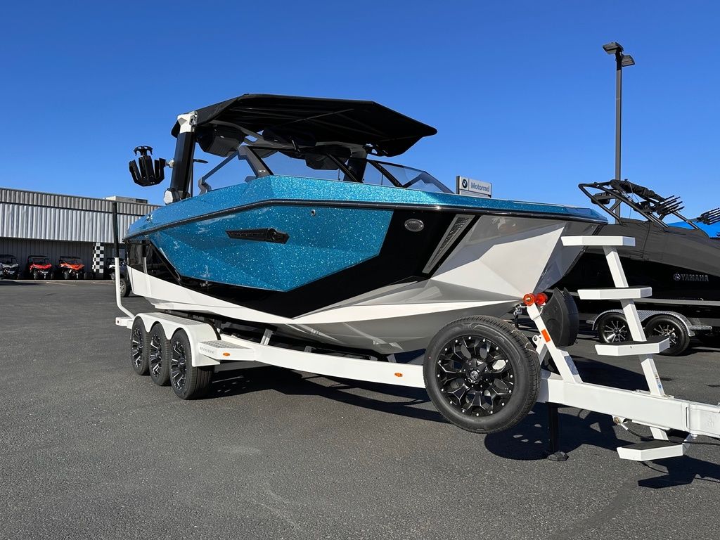 2025 Nautique Super Air Nautique G23