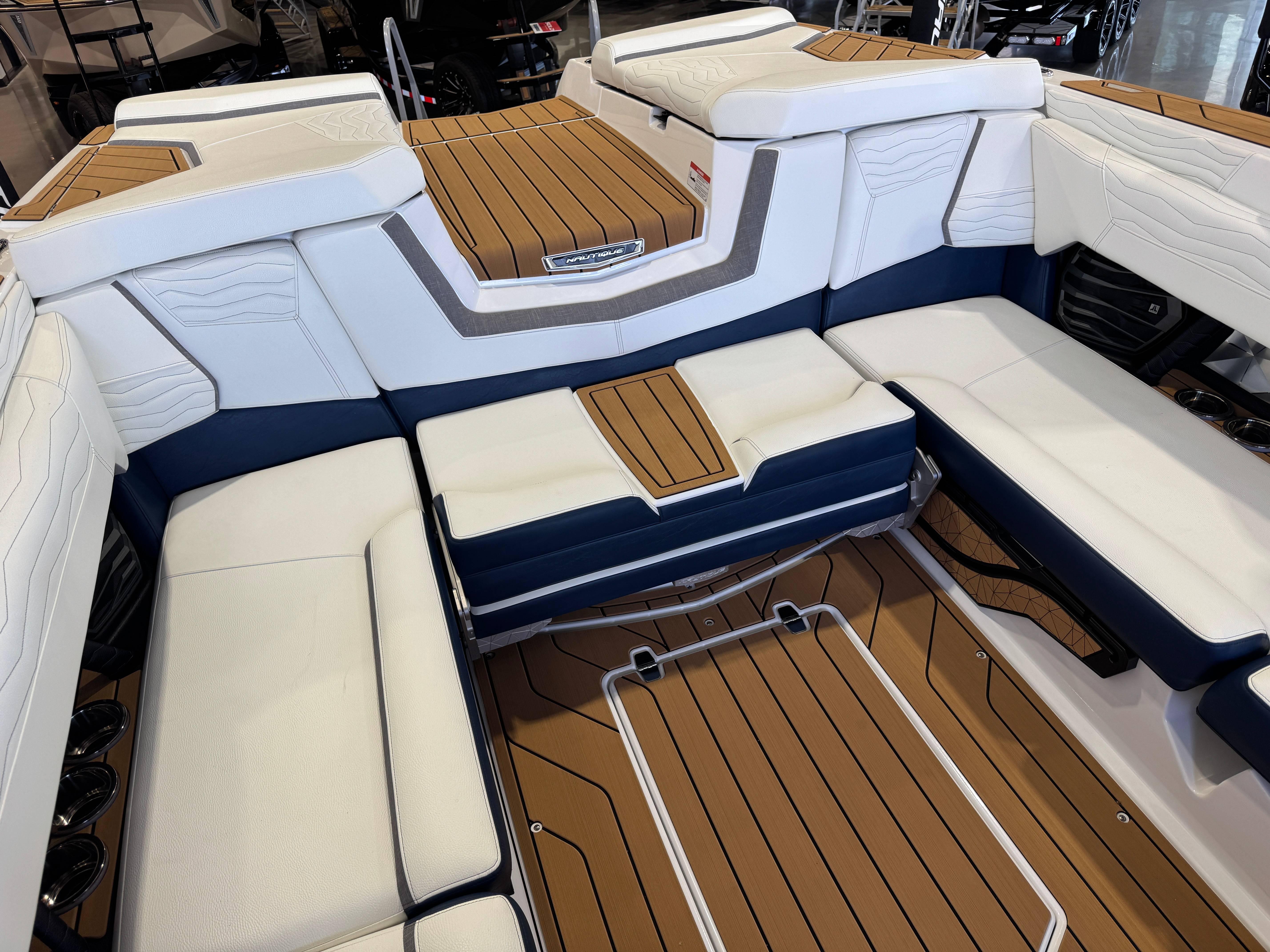 2025 Nautique Super Air Nautique G23