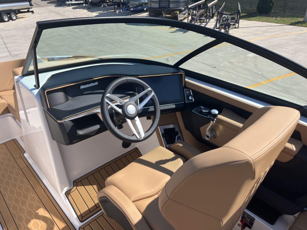 2025 MasterCraft XT20