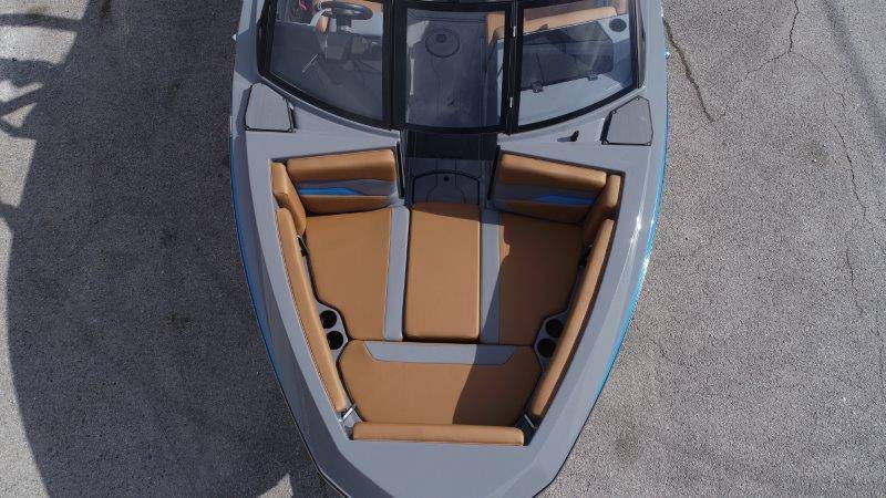 2025 Axis T220
