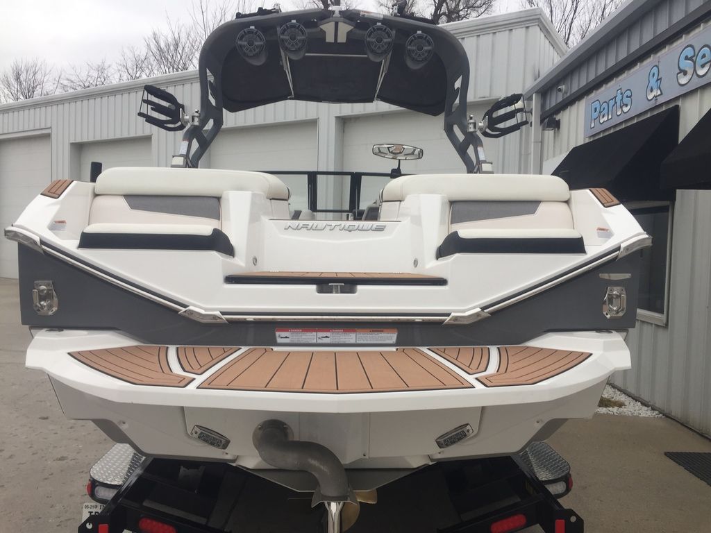 2021 Nautique Super Air Nautique G23