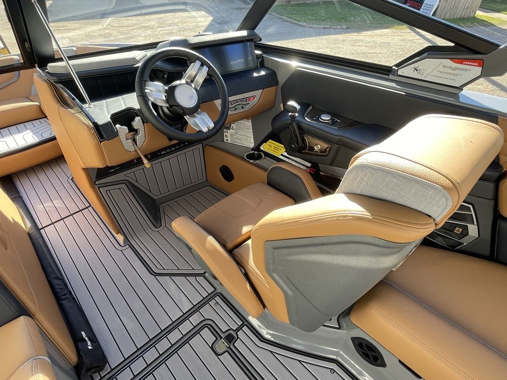 2024 Nautique Super Air Nautique G23