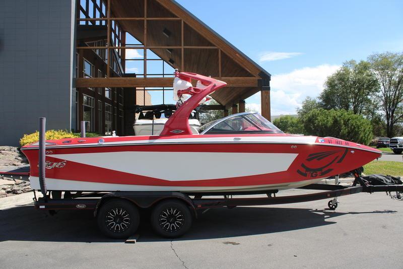 boat.Title