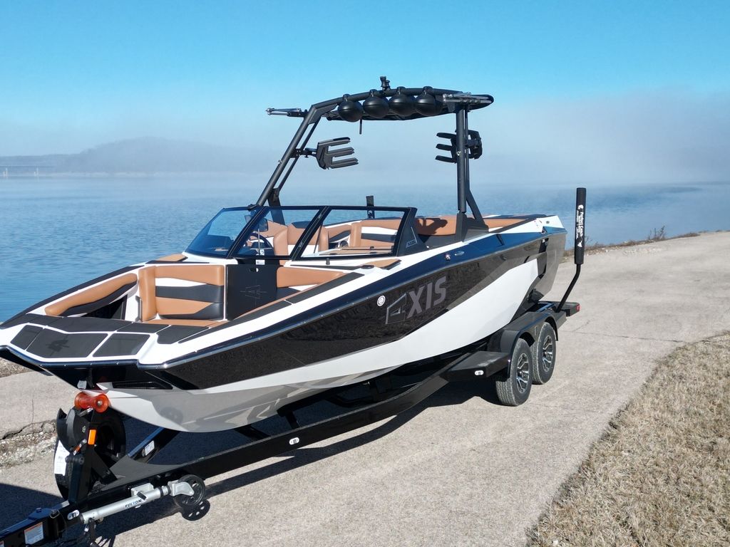 2024 Axis Wake Research A225
