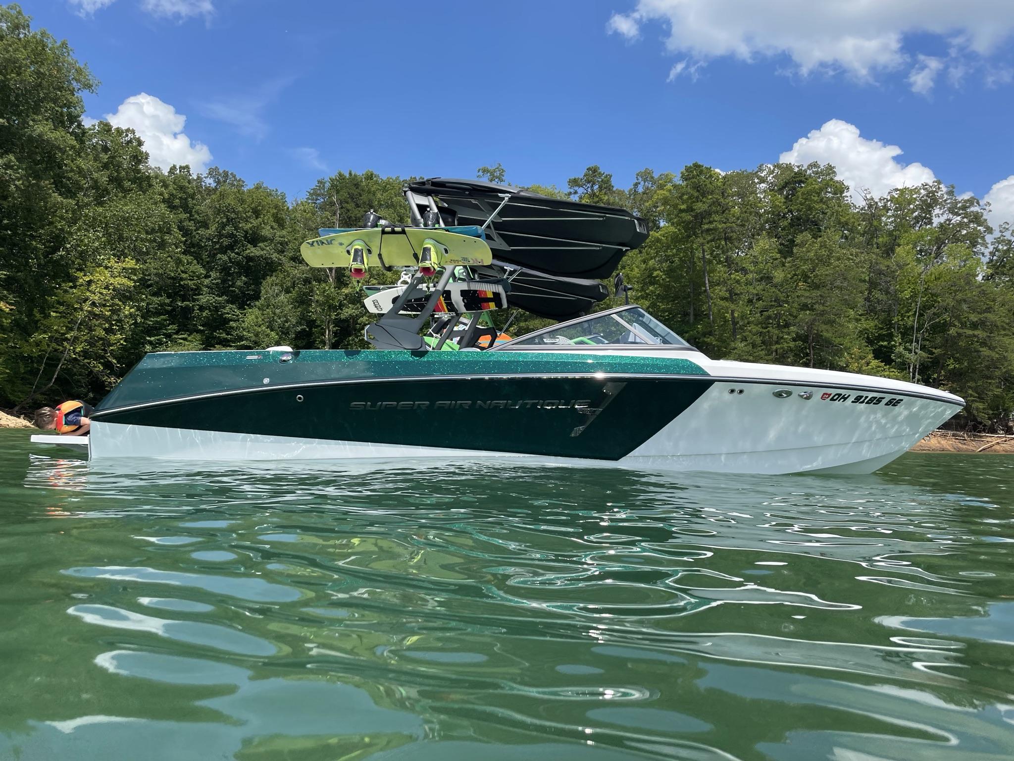 2020 Super Air Nautique 230