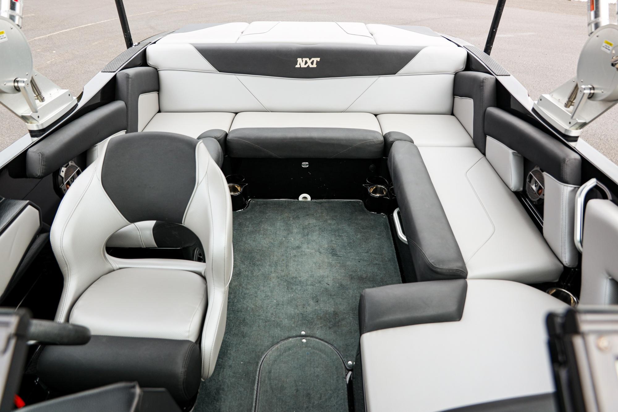 MasterCraft NXT20