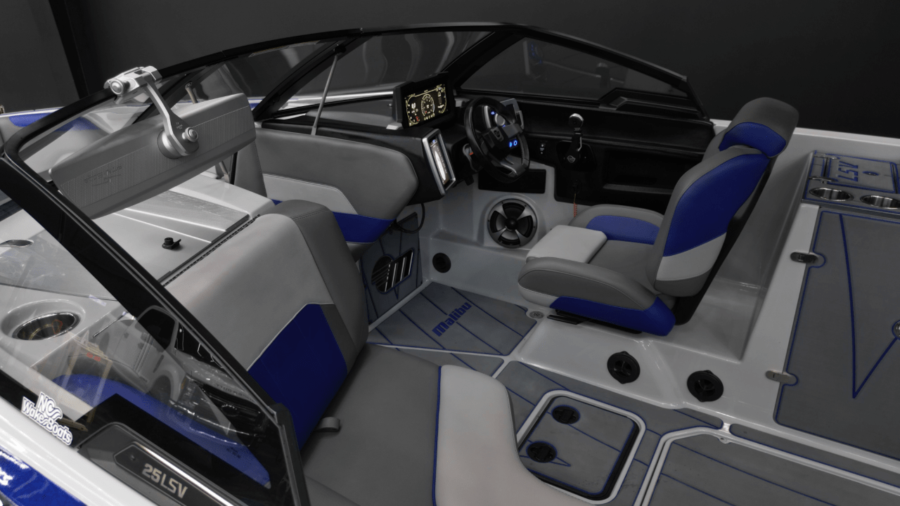 2021 Malibu Wakesetter 25 LSV