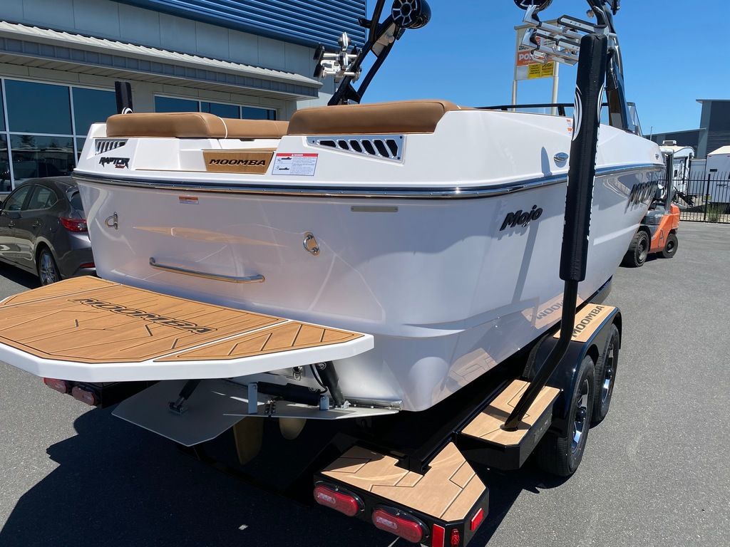 2024 moomba Mojo