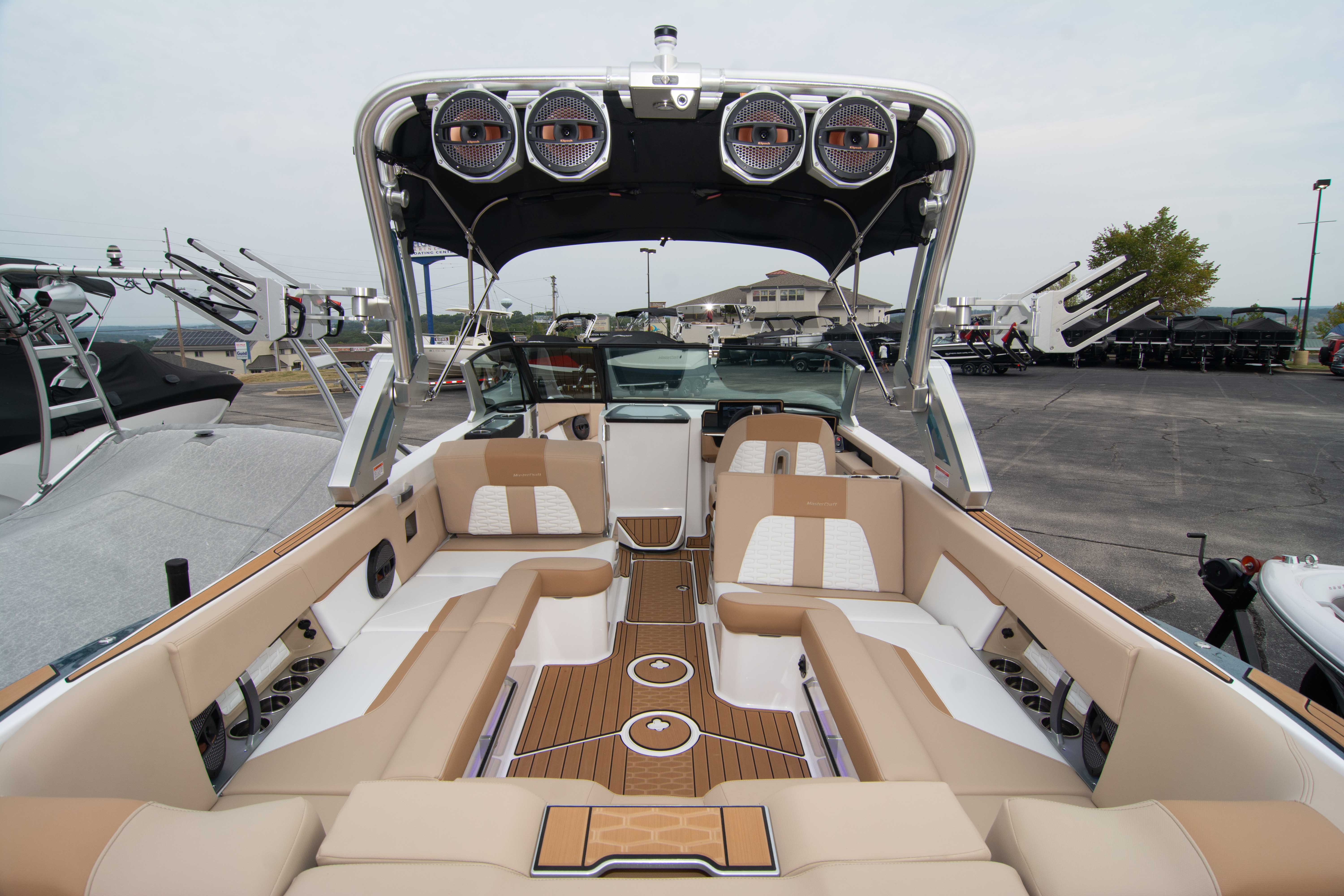 2025 MasterCraft X26