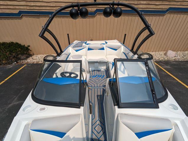 2011 Tige R20 | 209787