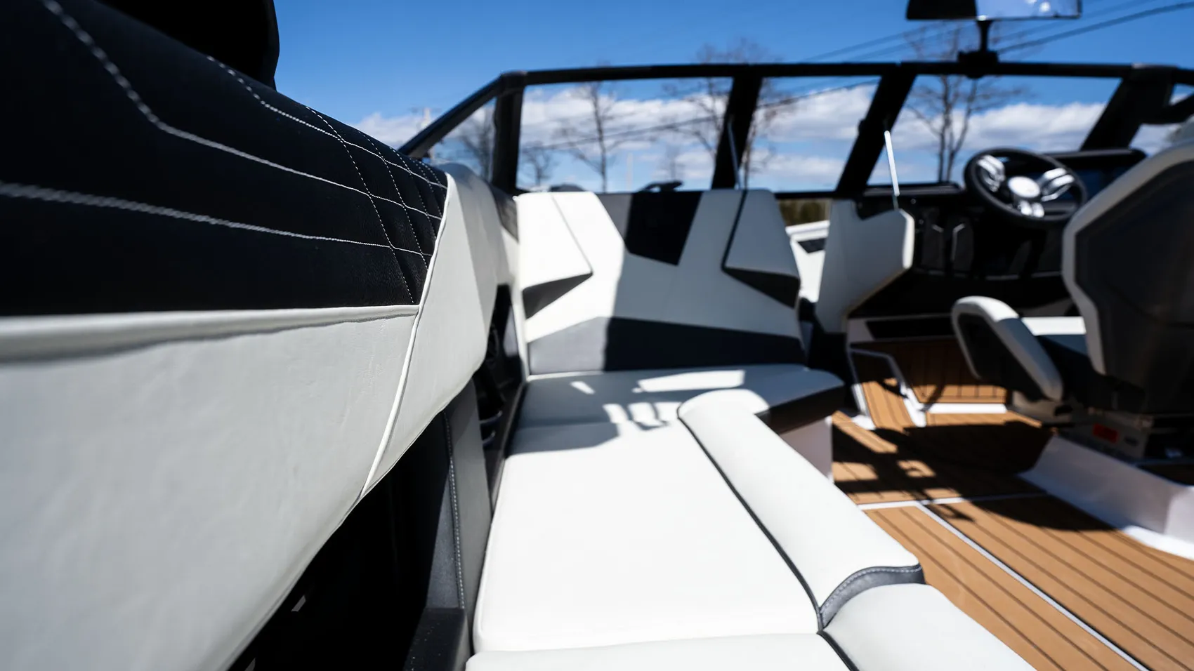 2023 Nautique S23