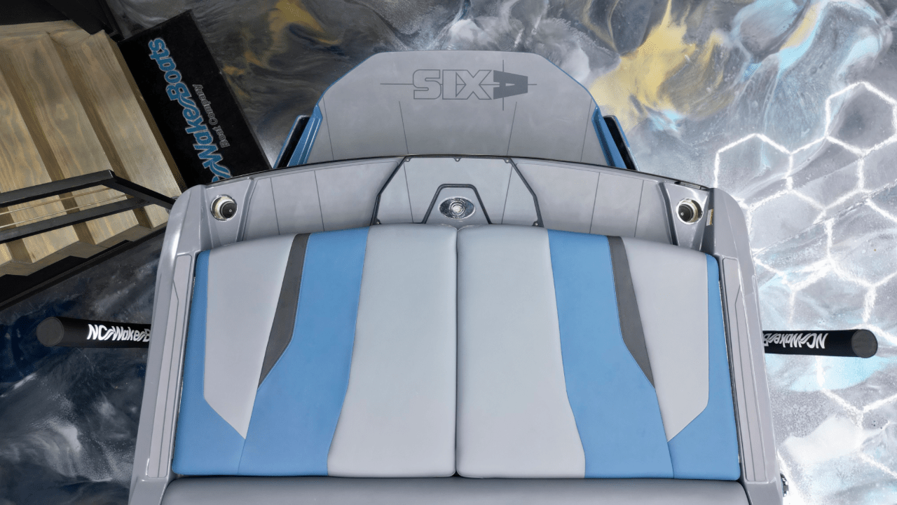 2023 Axis T235