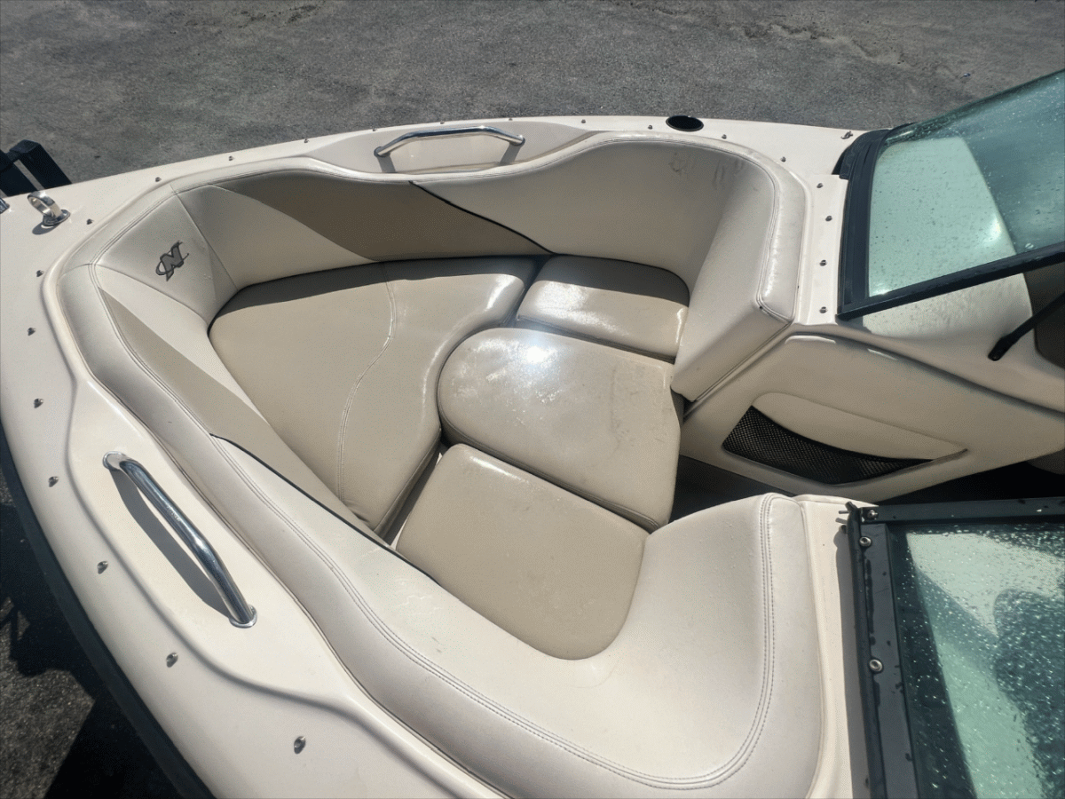 2001 Correct Craft Sport Nautique