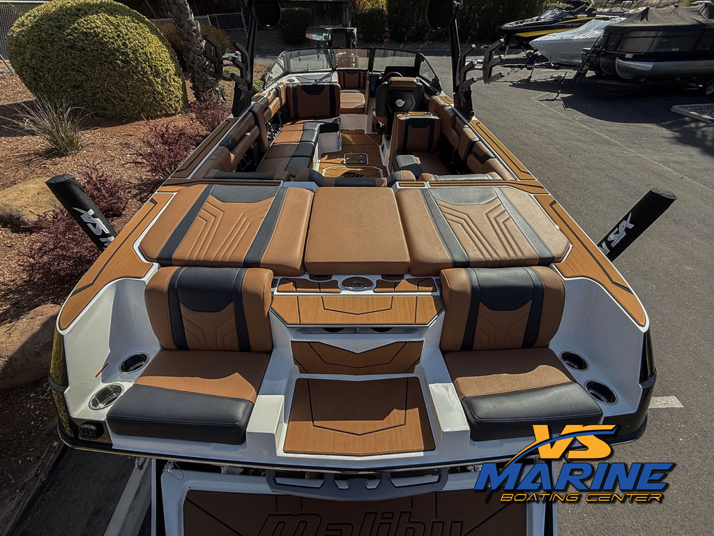 2025 Malibu Boats 25 LSV