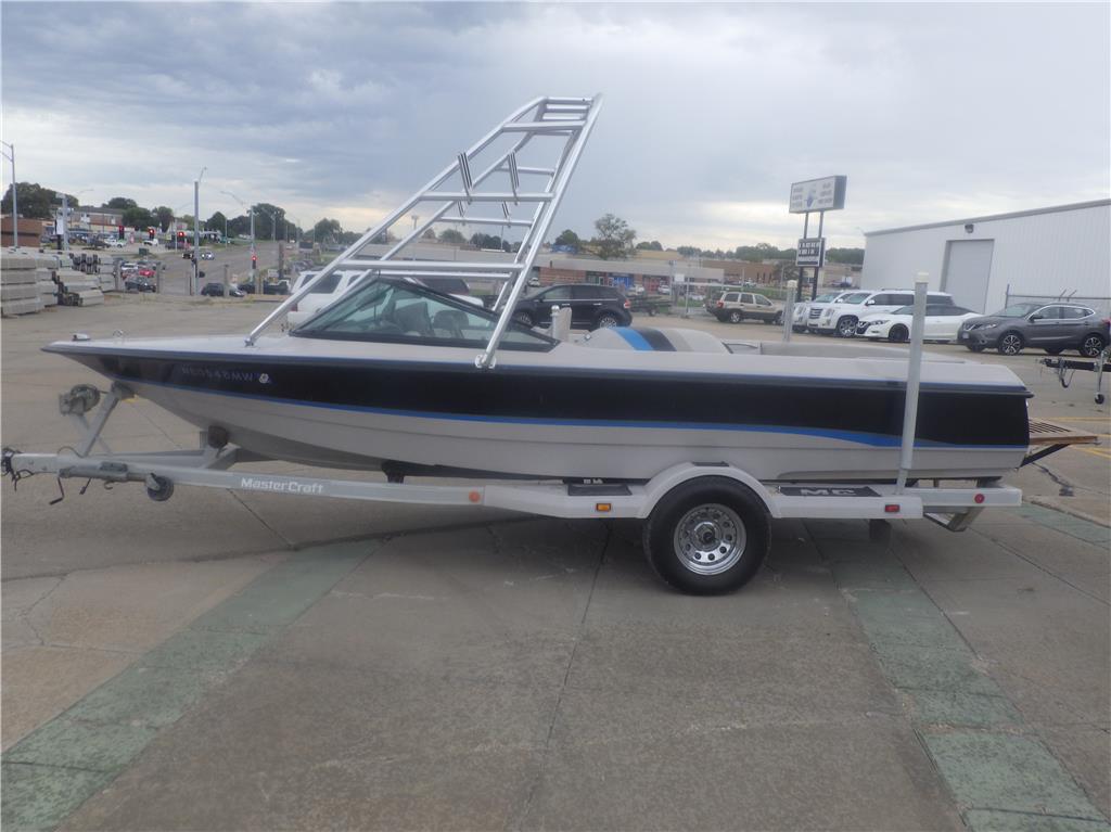 1994 MasterCraft ProStar 190