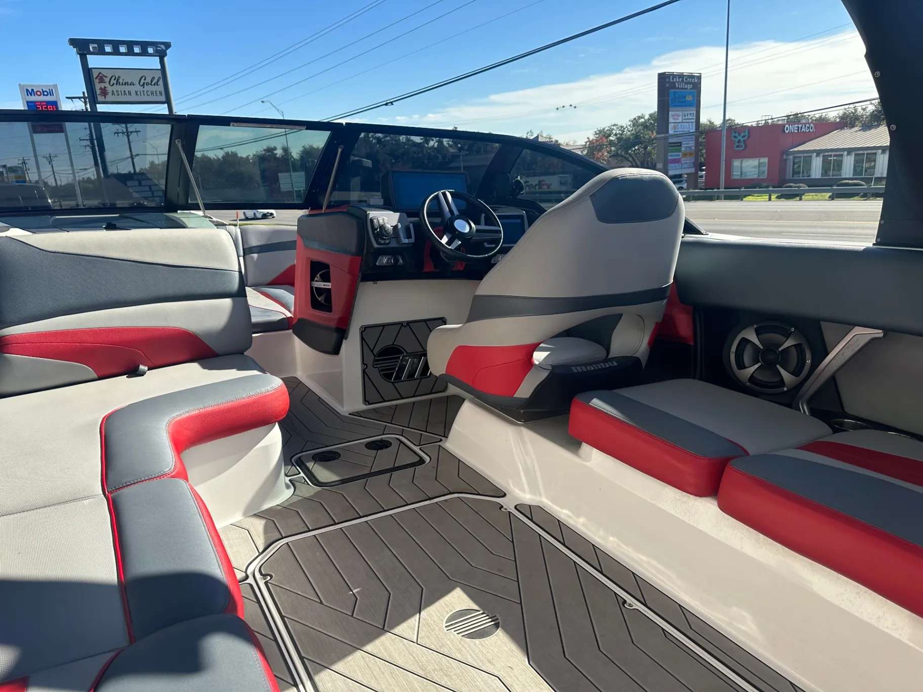 2018 Malibu 24 MXZ