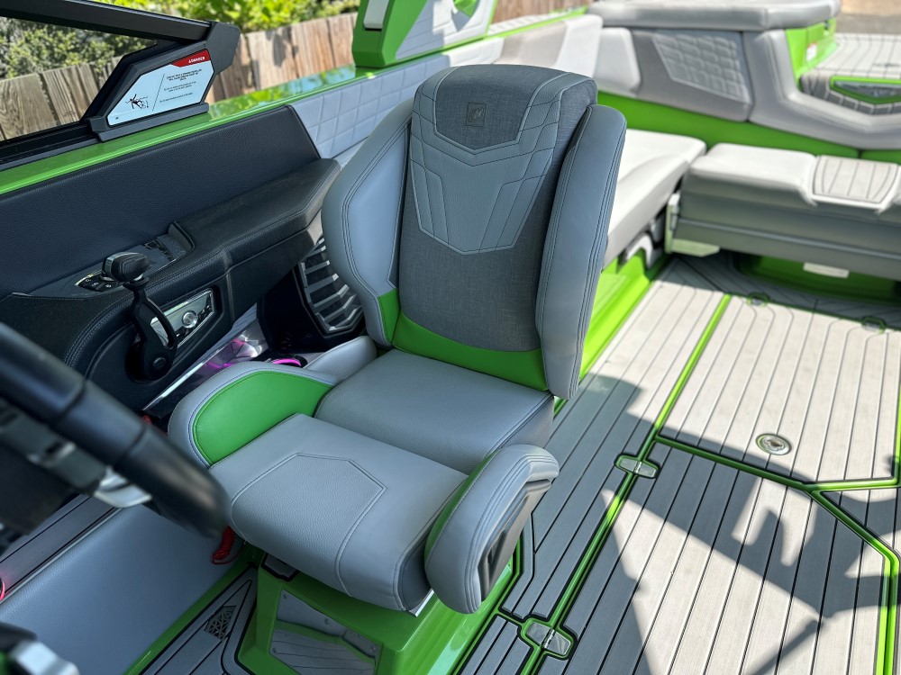 2021 Super Air Nautique G23