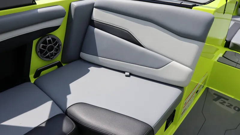 2023 AXIS T-SERIES T220
