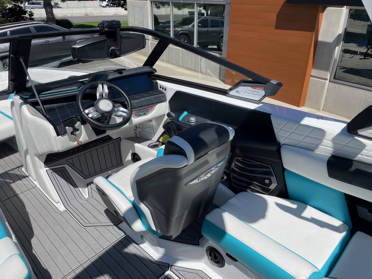 2021 NAUTIQUE G25 W/XR7 SUPERCHARGED POWER PLANT. REDUCED!