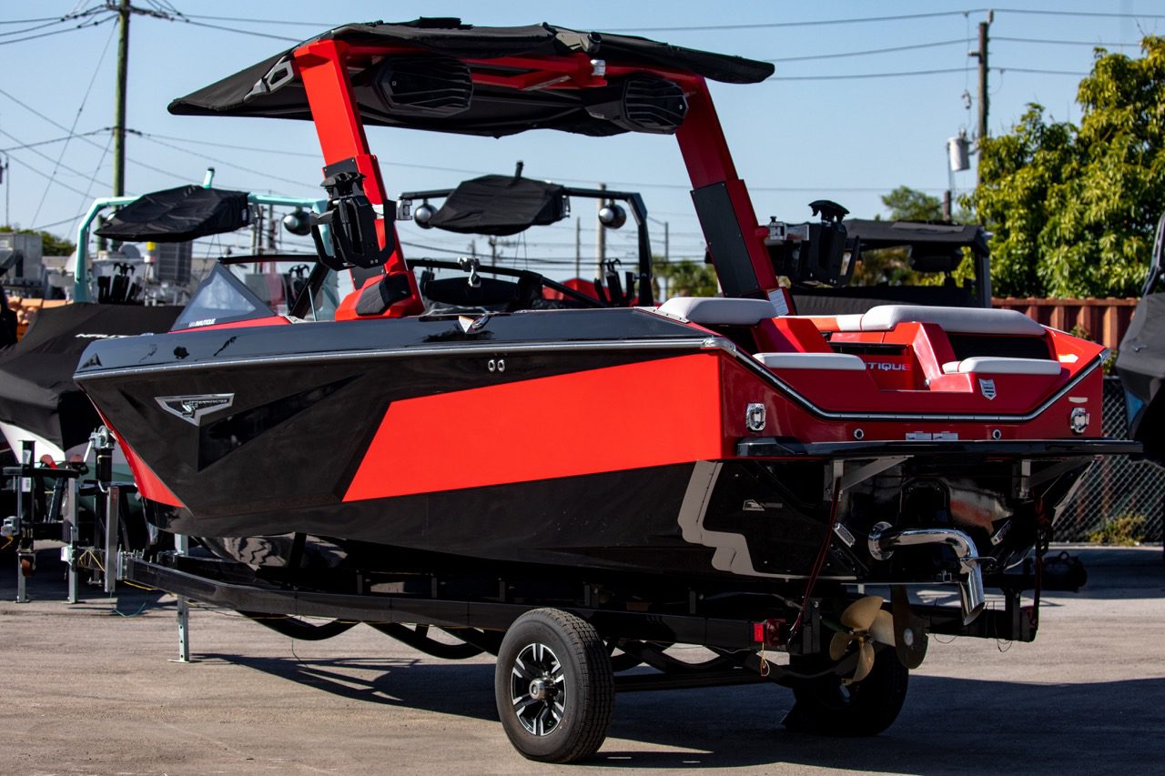 2022 Nautique S23