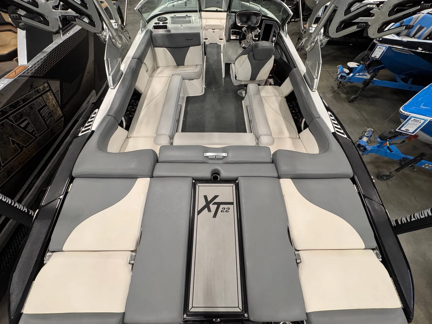 2019 MASTERCRAFT XT22
