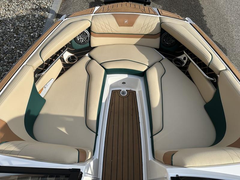 2020 Nautique GS22