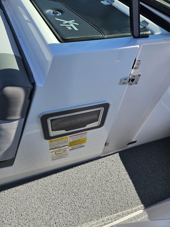 2023 Mastercraft XT24