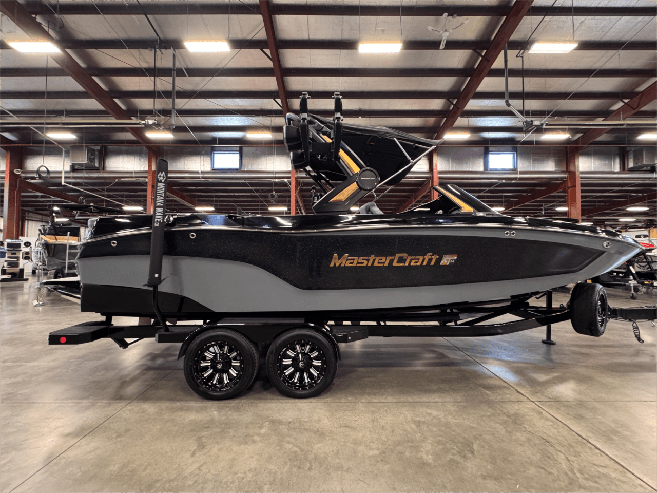 2024 MasterCraft XT-24