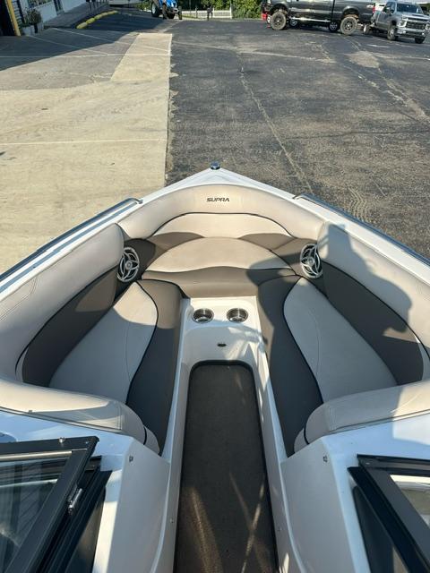 2010 Supra Sunsport 22V
