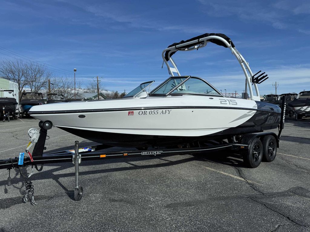 2017 Sanger Boats V215 XTZ